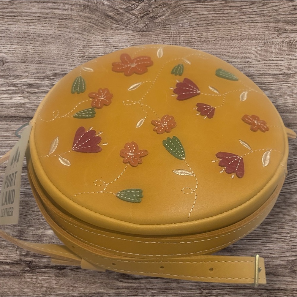 🦄 Portland Leather Limited Edition Folklore Large Circle in Sunflower! - Picture 5 of 5
